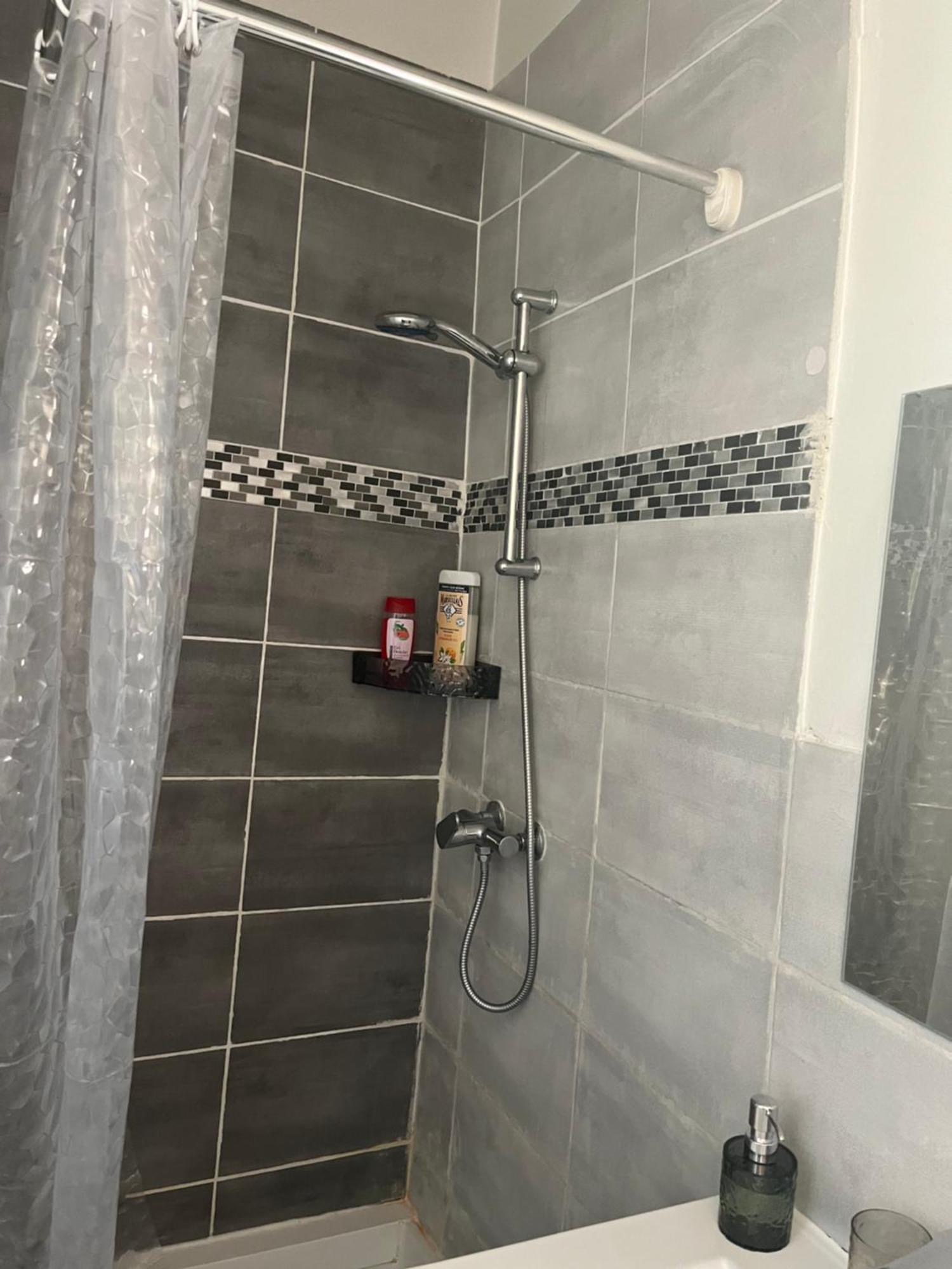Charmant Appartement Climatise Quartier Las Cobas Perpignan Exteriér fotografie